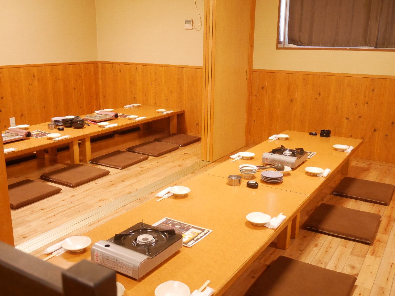 焼鳥 旬彩厨房わび助 わびすけ 姶良店 店内 ぐるなび