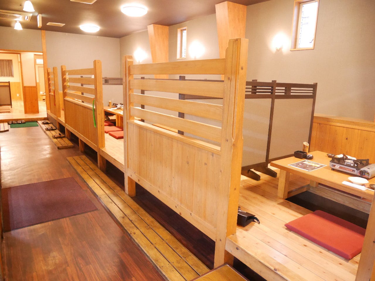 焼鳥 旬彩厨房わび助 わびすけ 姶良店 店内 ぐるなび 焼鳥 旬彩厨房わび助 わびすけ 姶良店 店内 ぐるなび