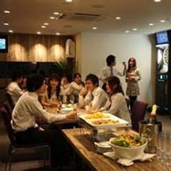スタイリッシュな大人の空間で素敵な夜を演出しませんか？