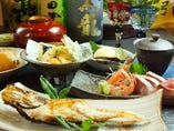 金沢・能登直送のきときとな魚介類、郷土料理と金沢の地酒が味わえます
