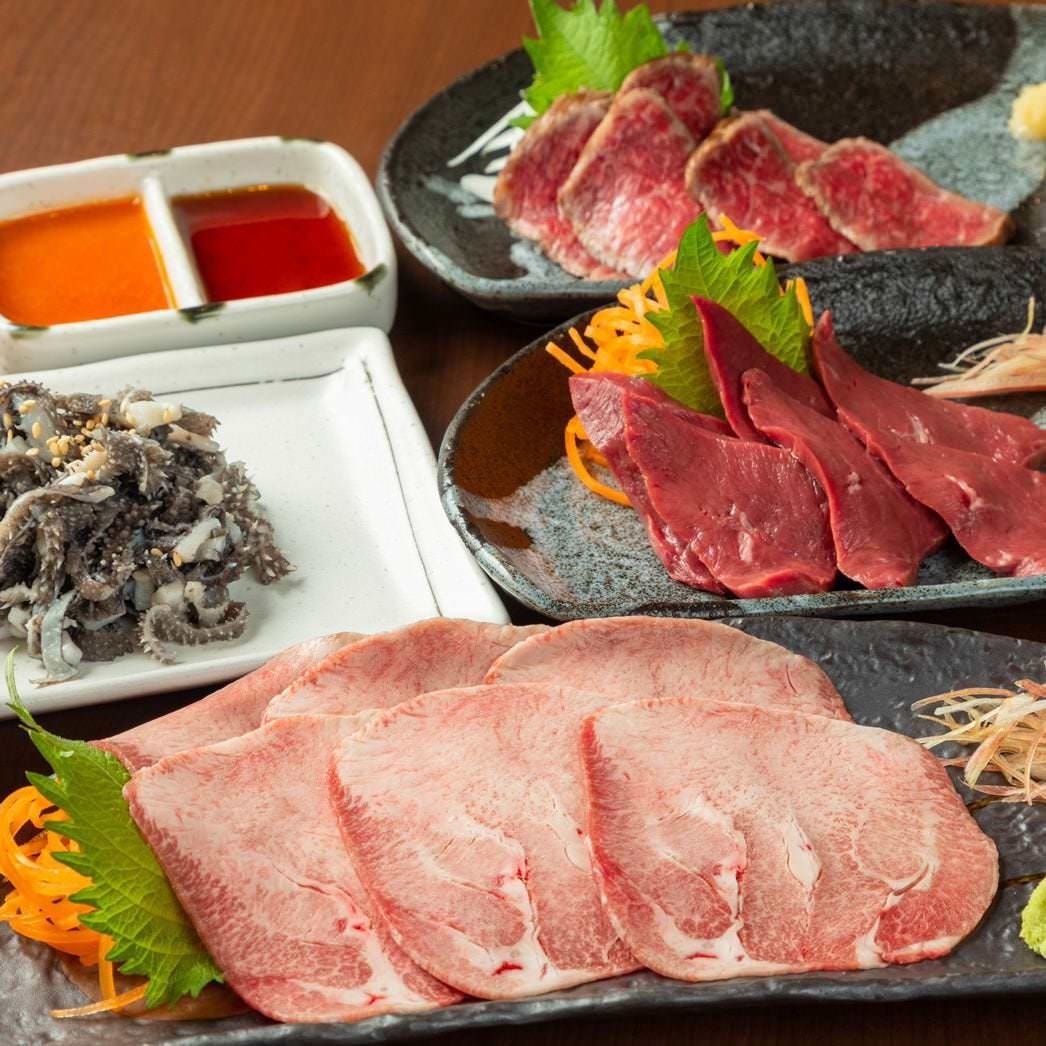 ぴこぴこ精肉店 瓦町_生食専用加工設備を完備。宮崎牛のお刺身をお楽しみいただけます