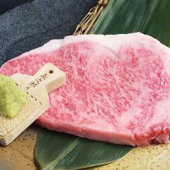 ぴこぴこ精肉店 瓦町_【肉の王様】旨味を凝縮したサーロイン150g
