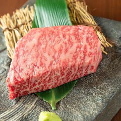 ぴこぴこ精肉店 瓦町_旨みあふれる宮崎牛希少部位をお楽しみください
