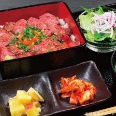 ぴこぴこ精肉店 瓦町_ローストハラミ重