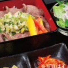 ぴこぴこ精肉店 瓦町_ねぎ塩タン重