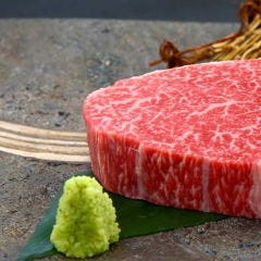 ぴこぴこ精肉店 瓦町_【肉の王様】旨味を凝縮したサーロイン150g