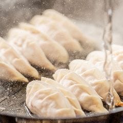 中洲川端でディナー デートにおすすめな夜景が綺麗なレストラン特集