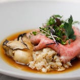 松阪牛と牡蠣（かき）のポシェ～シェリー風味のコンソメ～