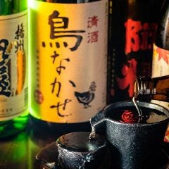 自慢の焼き鳥に合う日本酒も多数ご用意