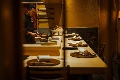 割烹 士成