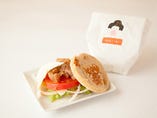 ぎおん参道「ぎおんテリヤキ」￥560（テイクアウト/デリ￥600）Gion pancake sandwich