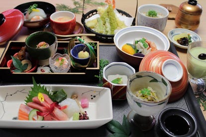 ゆったり個室 丸亀で食事 ディナー 人気の完全個室 ソファー席など ぐるなび ゆったり個室 丸亀で食事 ディナー 人気の完全個室 ソファー席など ぐるなび