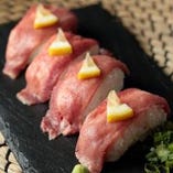 仙台産 牛タンの肉寿司（1貫）