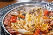 大人気韓国鍋プデチゲ！