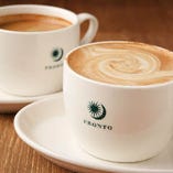 ミルク本来の甘みを引き出した自慢のカフェラテをぜひどうぞ