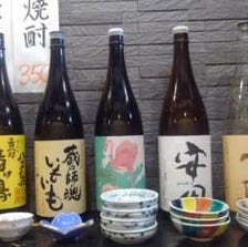 店主が厳選した珍しい焼酎をご用意