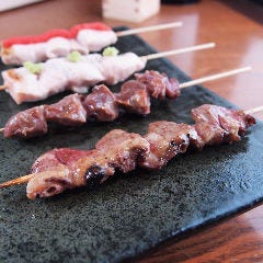 毎日昼一時から営業いたしております！