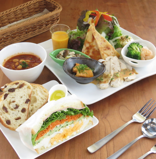 はつが野 テラス ランチメニュー ぐるなび