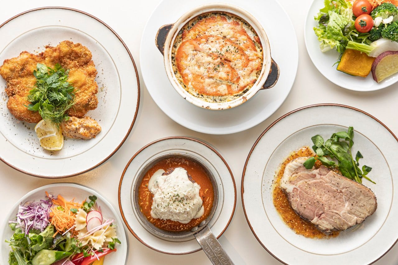 梅田にあるグランフロント大阪の北館1階にある「SOHOLM CAFE+DINING 」のランチ画像