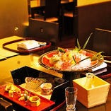 日本料理歴の長い料理人が彩る、味はもちろん目にも美しいお料理がさらに場を盛り上げます