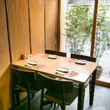 【2～5名様/1F テーブル席】気軽に立ち寄れる京町家空間♪女子会・観光時のお食事に◎