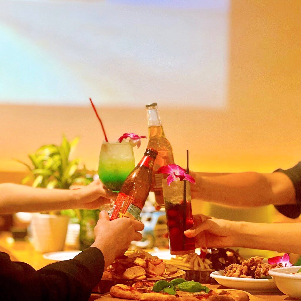 飲み放題 個室 世界に一つのオリジナル写真ケーキ付 誕生日 記念日 プラン4 400円の詳細 Bora Bora 神戸三宮店 三宮 カフェ ぐるなび