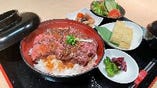 松阪牛ステーキ丼御膳3,278円