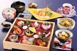 お昼の人気NO1 いろどり膳２５００円　土日祝日もランチございます。