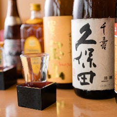 豊富にお酒の種類も取り揃えておりますのでお好みの味をどうぞ