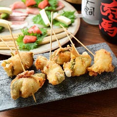 あなご巻串揚や鶏ササミ巻串揚など創作串揚げをご用意!