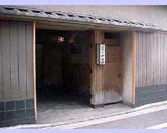一直
