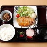 北海道産「神威豚」の生姜焼き膳