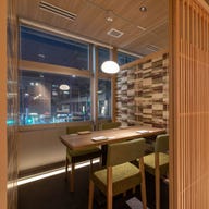 全席個室 じぶんどき 浜松町駅前店_窓際テーブル個室