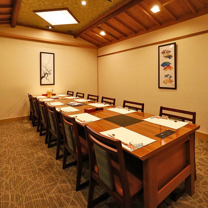 梅の花 千里中央店 心安らぐ豆腐 湯葉料理 梅の花 千里中央店 心安らぐ豆腐 湯葉料理