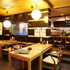 沖縄料理と海鮮居酒屋 平家亭 那覇松山_【1階】テーブル席　4名様～13名様迄ご利用可能です