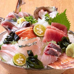 沖縄料理と海鮮居酒屋 平家亭 那覇松山_びっくり盛(刺身盛合せ)