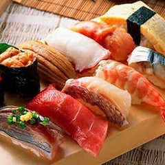 沖縄料理と海鮮居酒屋 平家亭 那覇松山_【お寿司も満足】
一通りお酒を楽しんだ後は、美味しいお寿司で〆る。酢飯に黒糖を使用しているので酸味が優しく、当店ならではの味わいです。1人前1,500円～。