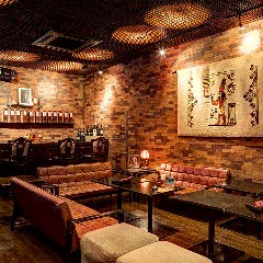 沖縄料理と海鮮居酒屋 平家亭 那覇松山_【別館】貸切専用　15名様～40名様迄ご利用可能（100インチスクリーン搭載・TV4台）カラオケ完備　音響設備完備　ビンゴゲーム機械完備