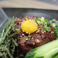 POTBELLY 中川_桜ユッケ