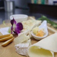 POTBELLY 中川_チーズの盛り合わせ