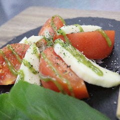 POTBELLY 中川_カプレーゼ