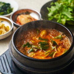 自慢の韓国料理の定食もご用意しております☆彡