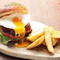 ハンバーガーはポテトがセット！