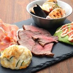 お酒にぴったりな日替わり前菜盛！！