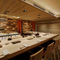 鮨 銀座 おのでら 総本店