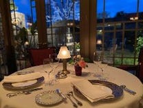 クリスマスディナー　【最高の食材を惜しみなく使った華やかで独創的なコース料理】