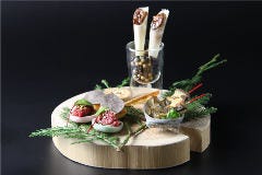 クリスマスディナー 【クリスマスにふさわしい食材を使ったコース】