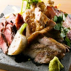甲州肉炉端 炭とやまなし 茅場町本店