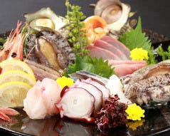 隠れ家個室と新鮮魚介 魚炉魚炉