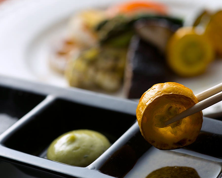 まんざら亭 三条高倉店